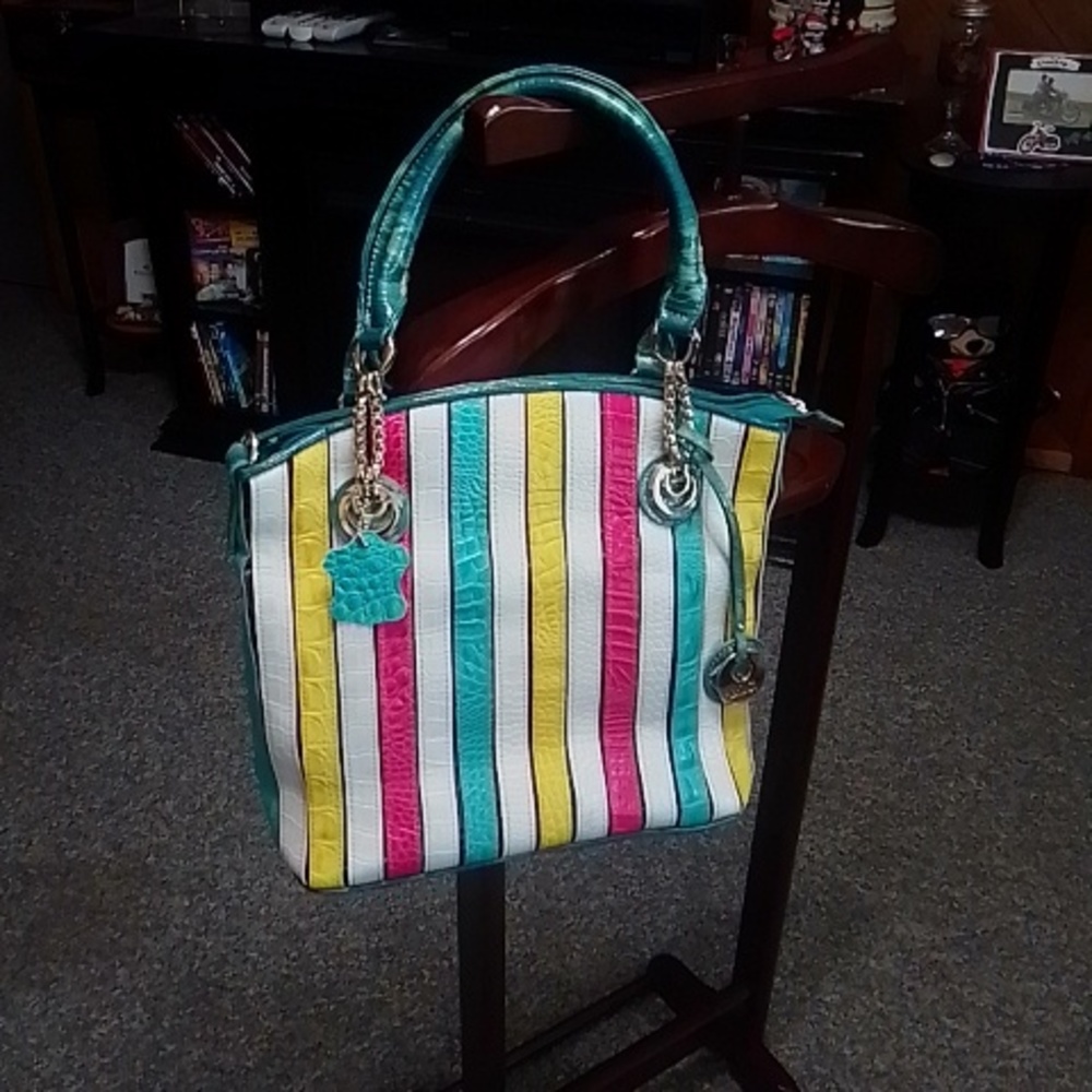 NWOT-MARC CHANTEL-CROC/SNAKE EMBOSSED-MULTI COLOR  SHLDER/SATCHEL/CRSBDY BAG